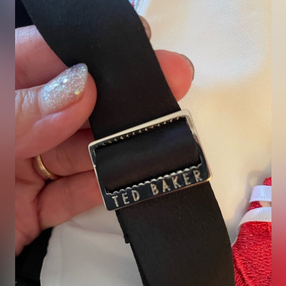 🌟HOST PIC🌟 NWT Ted Baker Telily Fishtail Lace Body-con Dress / size 1 - Picture 8 of 8